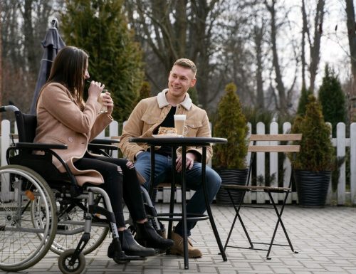 full-shot-man-woman-table_23-2149392006 full-shot-man-woman-table_23-2149392006